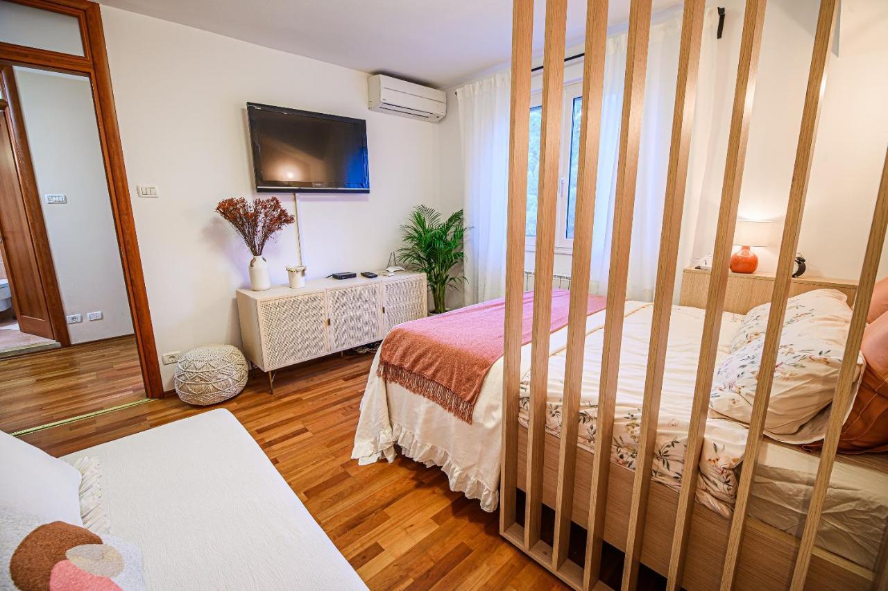 Apartments Sofia ポルトローシュ エクステリア 写真