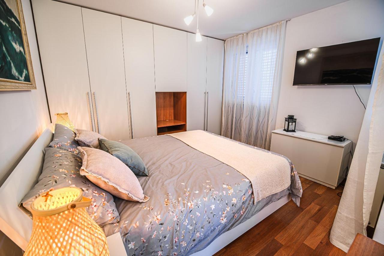 Apartments Sofia ポルトローシュ エクステリア 写真